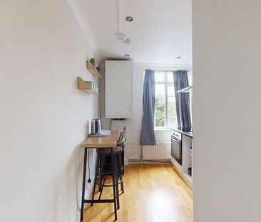Studio to rent - Photo 3