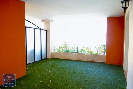 Location Appartement 3 pièces 75m² ORANGE 84100 - Photo 4