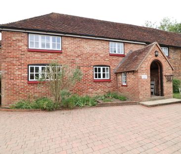 Blackbrook Road, Dorking - 4 bedrooms Property for lettings - Seymours - Photo 2