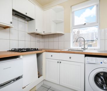 Sangley Road, Catford, London, SE6 - Photo 4