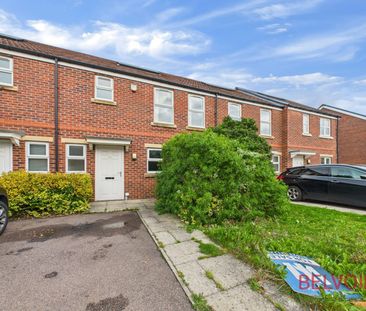 Terraced House to rent on - Photo 4