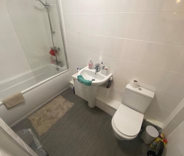 2 bedroom maisonette to rent - Photo 3