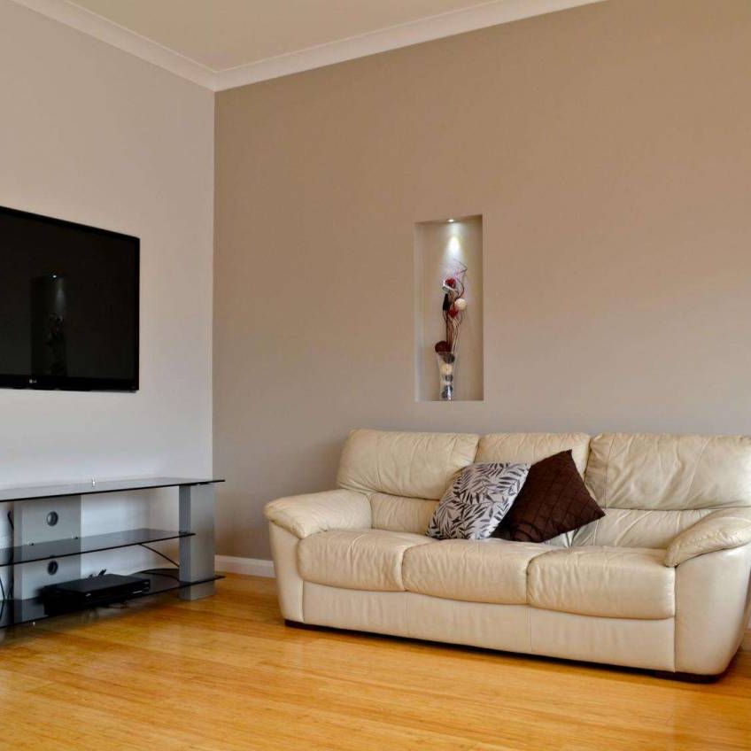 FULLY FURNISHED - UNAVAILABLE UNTIL JANUARY 2019 - Photo 1