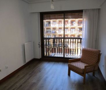 Alquiler de piso en Nafarroa Hiribidea - Photo 1