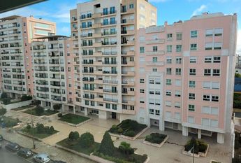 Apartamento T3 em Lisboa