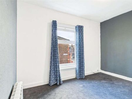 Parrin Lane, Eccles, Manchester, Greater Manchester, M30 - Photo 5