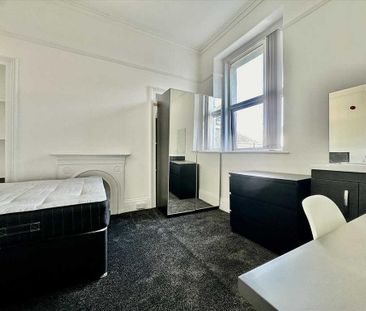 8 bedroom house share to rent - Photo 3