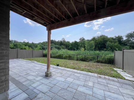 Detached Home For Lease | N9237784 - Photo 2