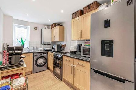 Burnt Ash Hill, Lee, London, SE12 - Photo 3