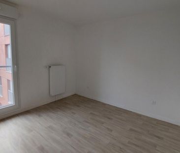 location Appartement T2 DE 41.72m² À NOISY LE SEC - Photo 6