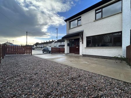 15 Springfield Park Bellaghy, Magherafelt, Derry, BT45 8JF - Photo 4