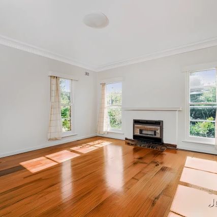 3 Bed, 1 Bath - Photo 1