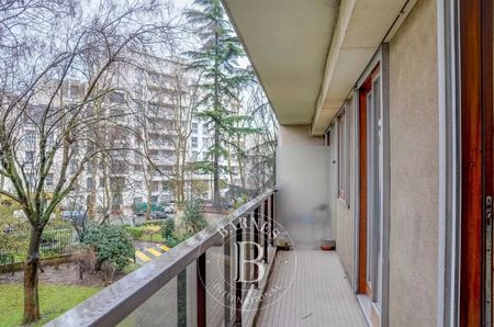 Tout savoir sur cet appartement dans le quartier Ile de la Jatte-Parc d'Orléans, à Neuilly-sur-Seine - Photo 4