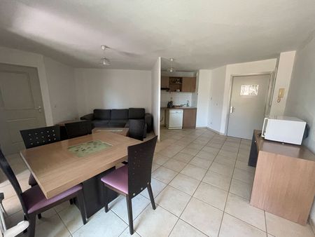 ROUSSET - Type 2 meublé avec terrasse - Photo 3