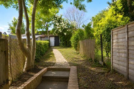 2 bedroom terraced house to rent - Photo 4