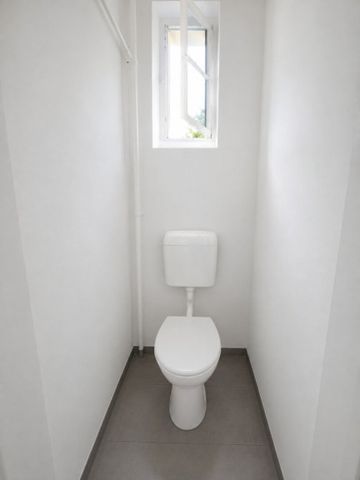 WG-Hit! Gartenwohnung mit 2 getrennt begehbaren Schlafzimmern, 20m² Eigengarten, Parkplatz - 300 m nach Schönbrunn! - Photo 3
