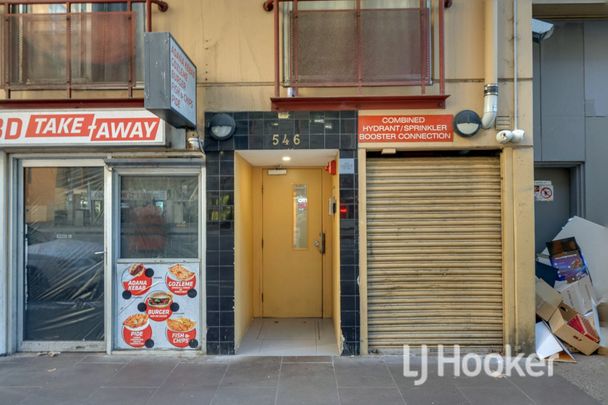 Studio in Prime Location - Photo 1