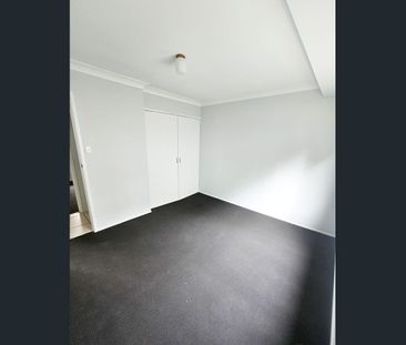 Beautifully Updated Family Home in a Prime Location - Photo 3