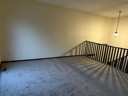 In Suite Laundry! 2 Bedroom 6-Plex in Highland Green!! - Photo 5