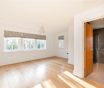 5 bedroom semi-detached house to rent - Photo 5