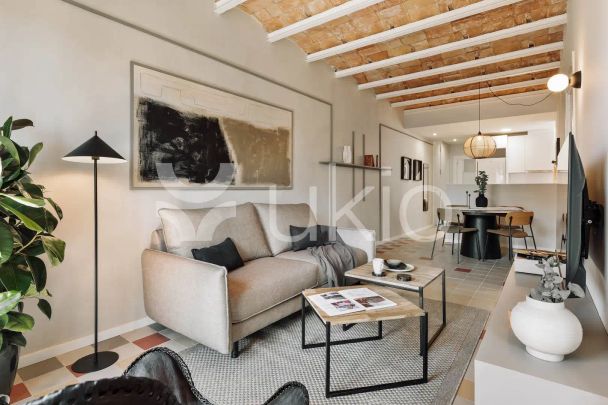 Apartamento de alquiler en Ronda de Sant Pere, Dreta de l'Eixample - Photo 1