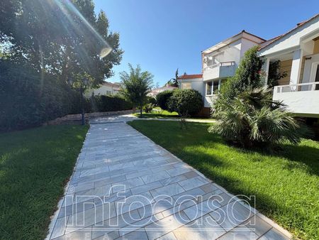 Μεζονέτα για ενοικίαση Κηφισιά - Photo 2