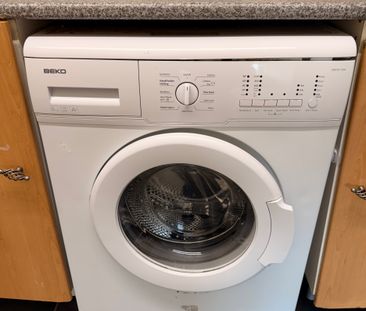 CONNIBURROW - 1 BEDROOM APARTMENT - Photo 6