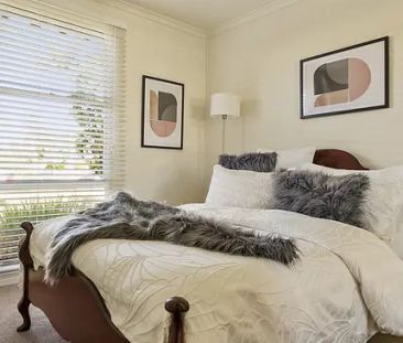 Central Location, Family Delight! - Photo 5