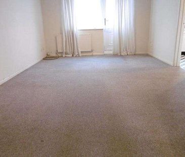 Aspen Gardens, Poole, BH12 - Photo 1