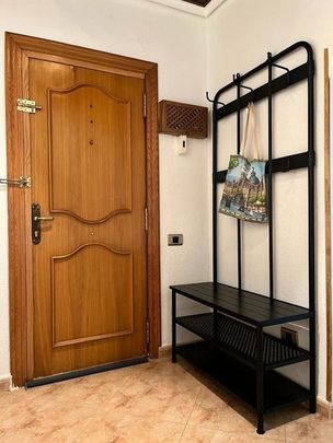 Plaça Nova de lEsglésia, Valencia, Valencian Community 46025 - Photo 1