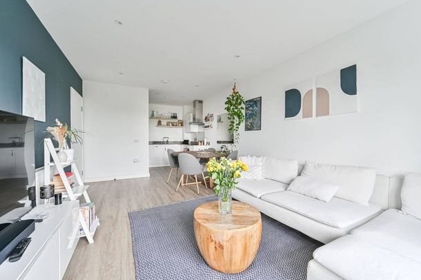 1 bedroom flat to rent - Photo 1