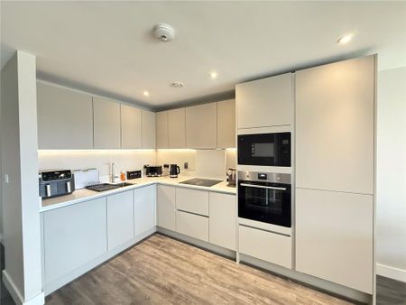 1 bedroom flat to rent - Photo 2