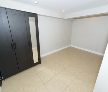 For Lease - 3765 Keenan Crescent Unit# 2, Mississauga, Ontario - Photo 1