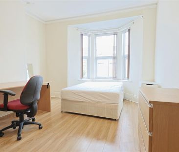 5 bedroom Student Terraced House to rent in Hotspur Street, Heaton,... - Photo 6