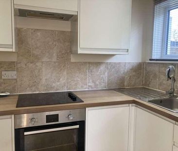 Burford Road, Lechlade, GL7 - Photo 5