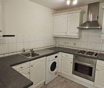 2 bedroom apartment to rent - Photo 6