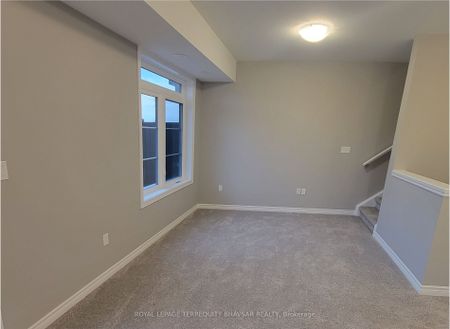 Condo Townhouse For Lease | X8123666 - Photo 5