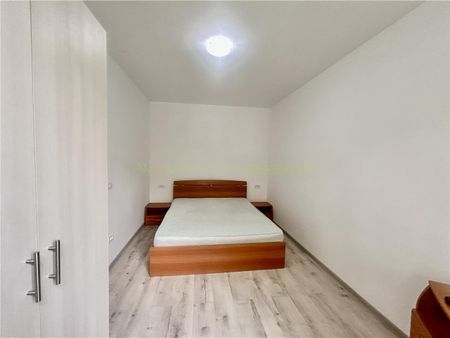 Apartment with 2 bedrooms for rent 50 sqm in Brasov, Calea Bucuresti area - Photo 3