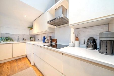 Sloane Gardens, London, SW1W flat to rent - Photo 5