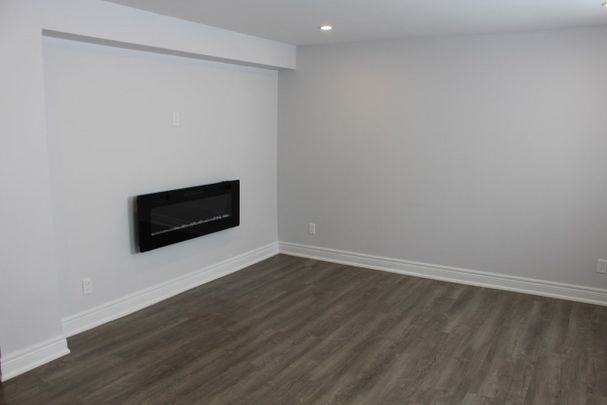 For Lease - 238 Sanatorium Road Unit# 2, Hamilton, Ontario - Photo 1