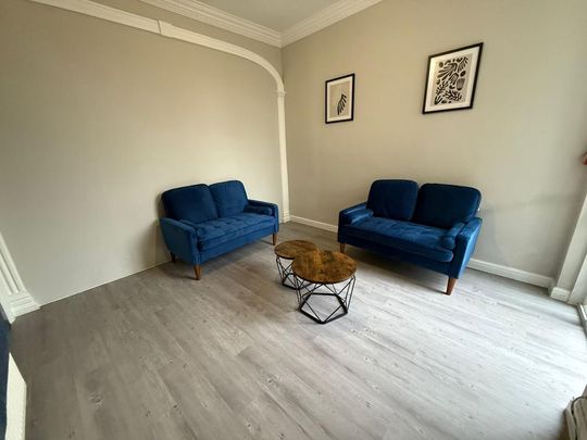 1 bedroom in a house share to rent - Photo 1