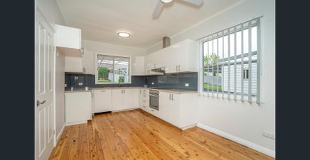 THREE BEDROOM HOME - Photo 3