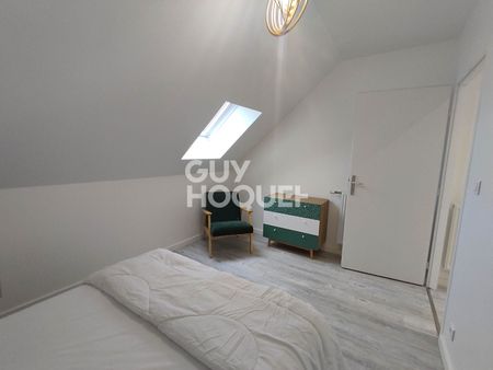 T2 MEUBLE DUPLEX - Saint Vit - 51 m² - Photo 2