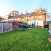 Grantham Green, Borehamwood - Photo 1
