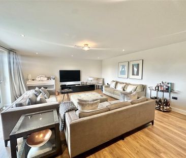 5 bedroom detached house to rent - Photo 4