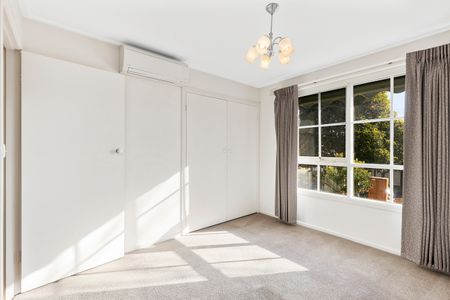 1/4 Raynes Street, Balwyn VIC 3103 - Apartment For Rent | Domain - Photo 4