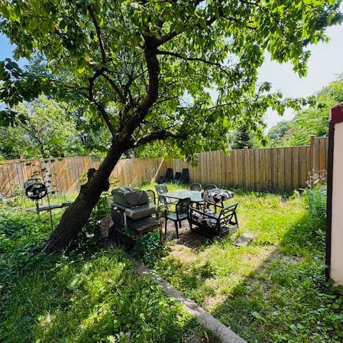 For Lease - 9 Donald Avenue Unit# 2, Toronto, Ontario - Photo 1