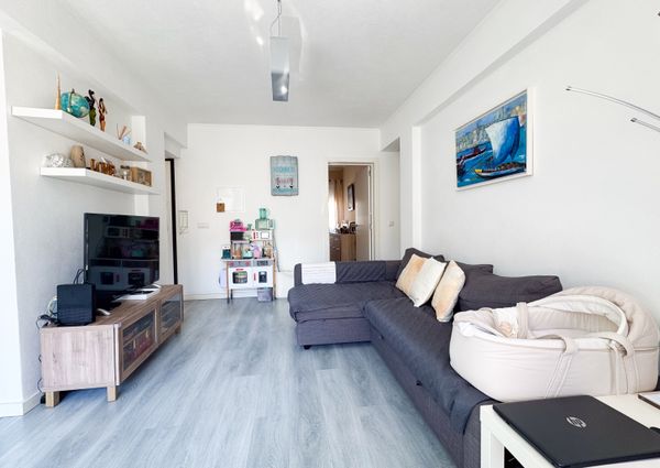 APARTAMENTO T4 EM ALFRAGIDE MOBILADO