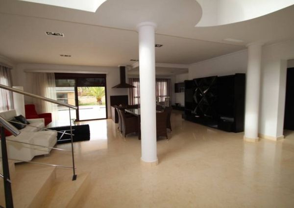 Villa de lujo en Cabo Roig.