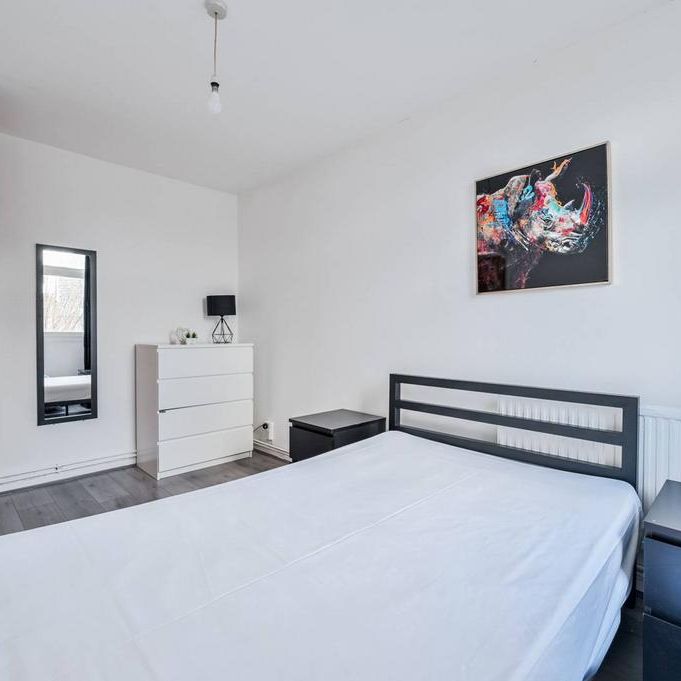 3 bedroom flat to rent - Photo 1